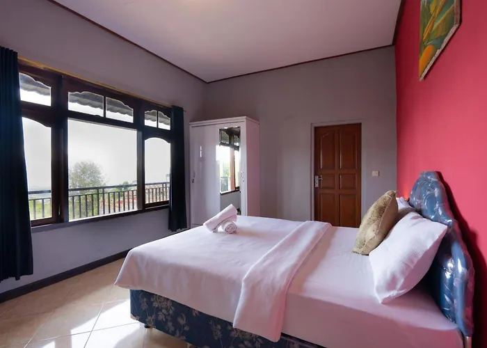 Mountain View House Homestay *